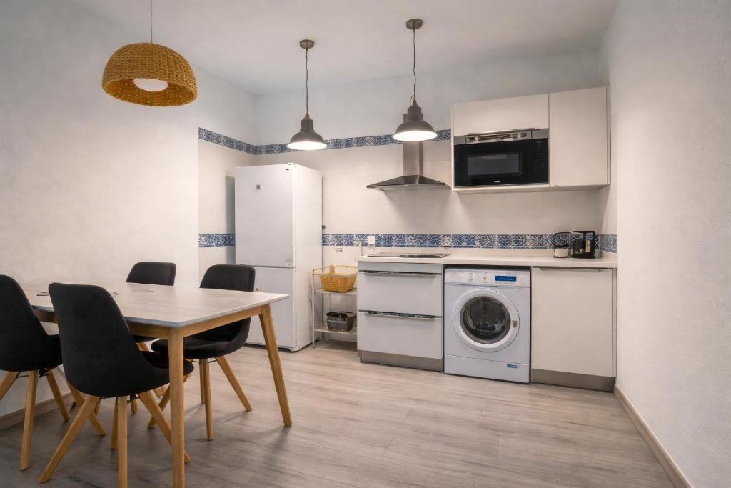 Dos dormitorios · dos baños en Heredia Suites Catedral1